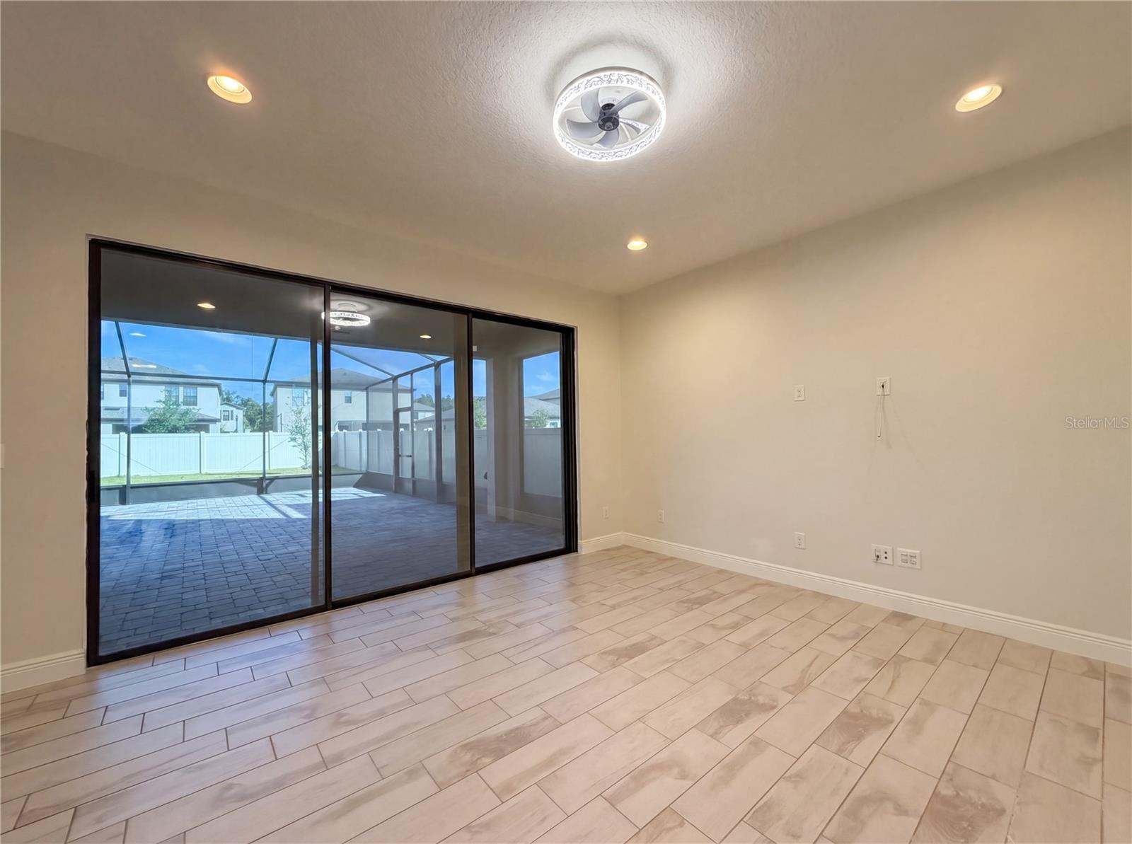 B & D HAWKSTONE PH 2 - Residential