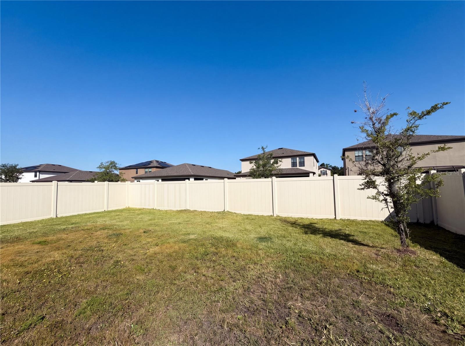 B & D HAWKSTONE PH 2 - Residential