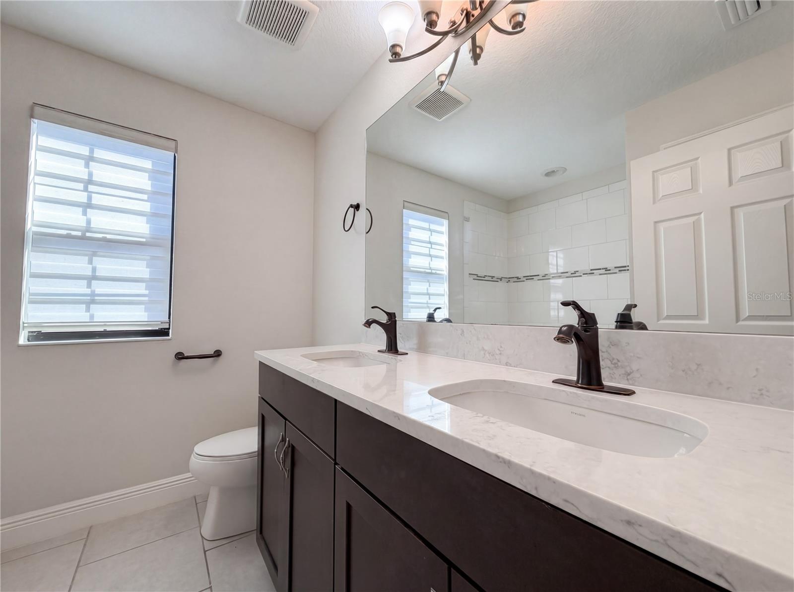 B & D HAWKSTONE PH 2 - Residential