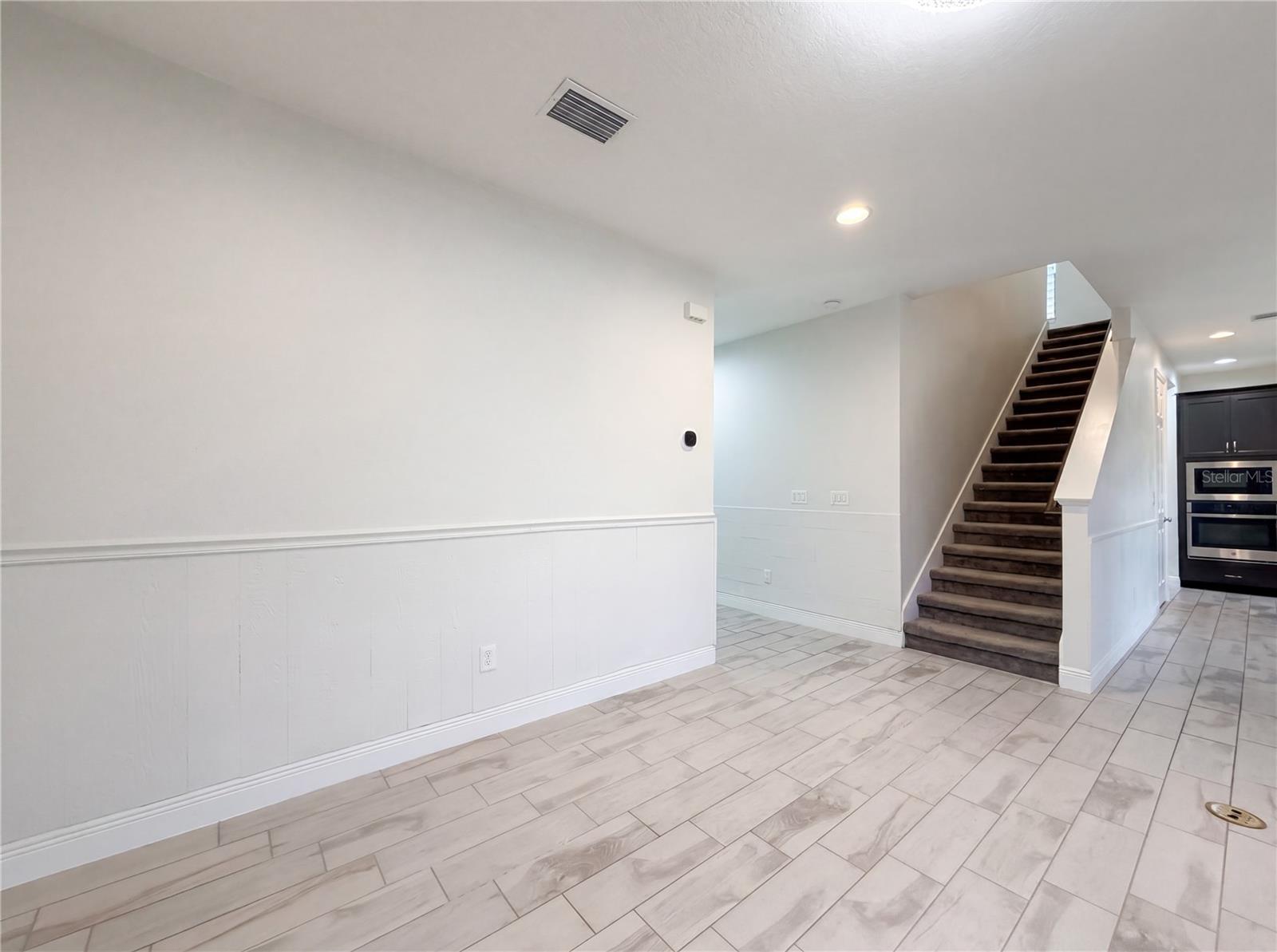 B & D HAWKSTONE PH 2 - Residential