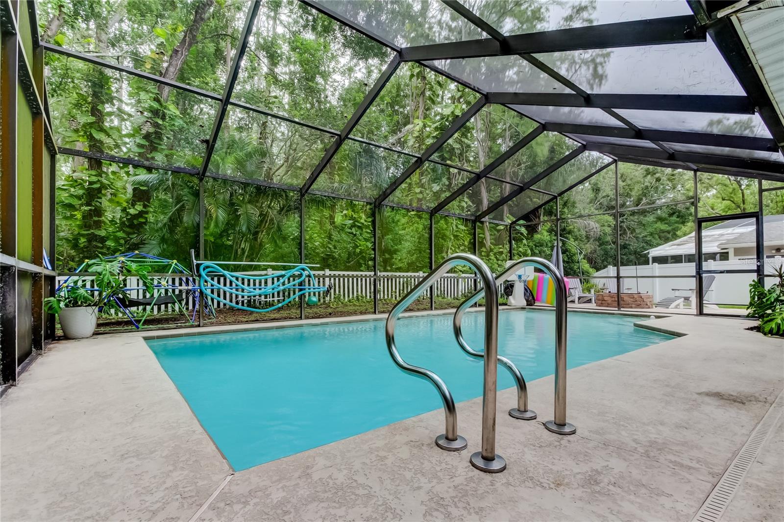 NATURES HIDEAWAY - Residential