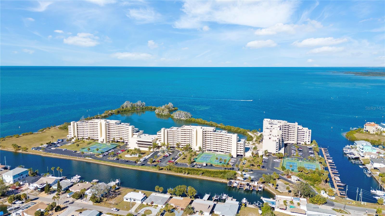 GULF ISLAND BEACH TENNIS - Residential Lease