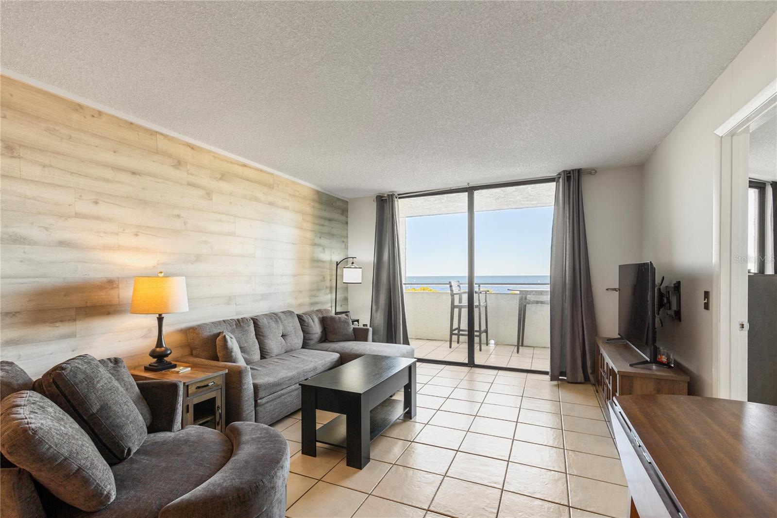 GULF ISLAND BEACH TENNIS - Residential Lease