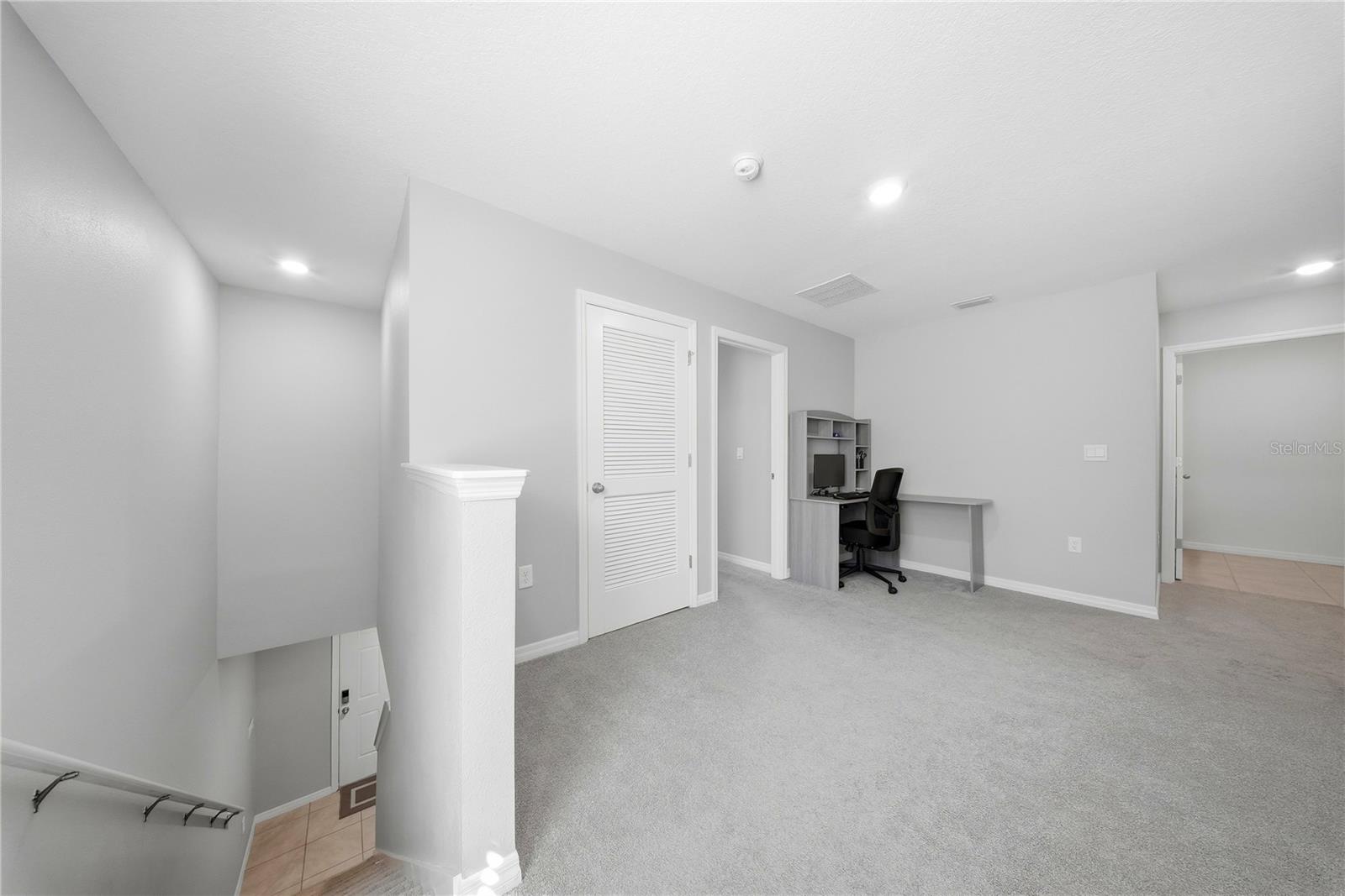 RIDGEWOOD - Residential