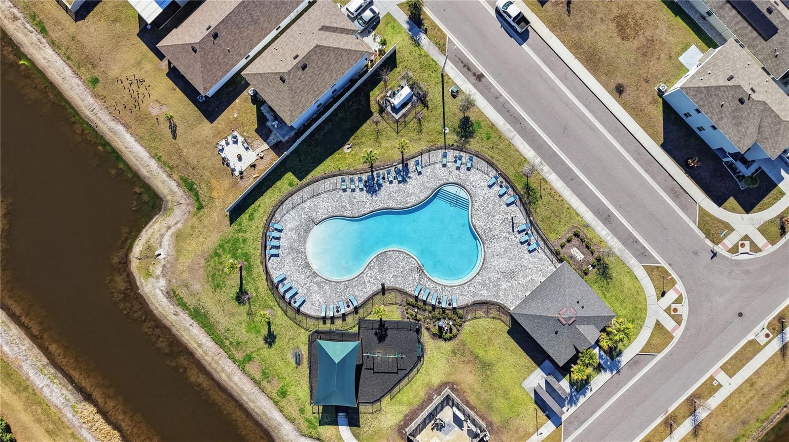 RIDGEWOOD - Residential