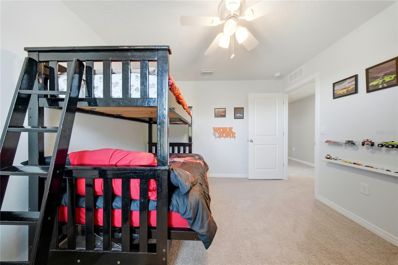 RIDGEWOOD - Residential