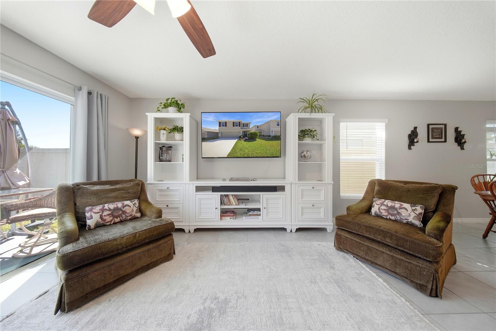 RIDGEWOOD - Residential