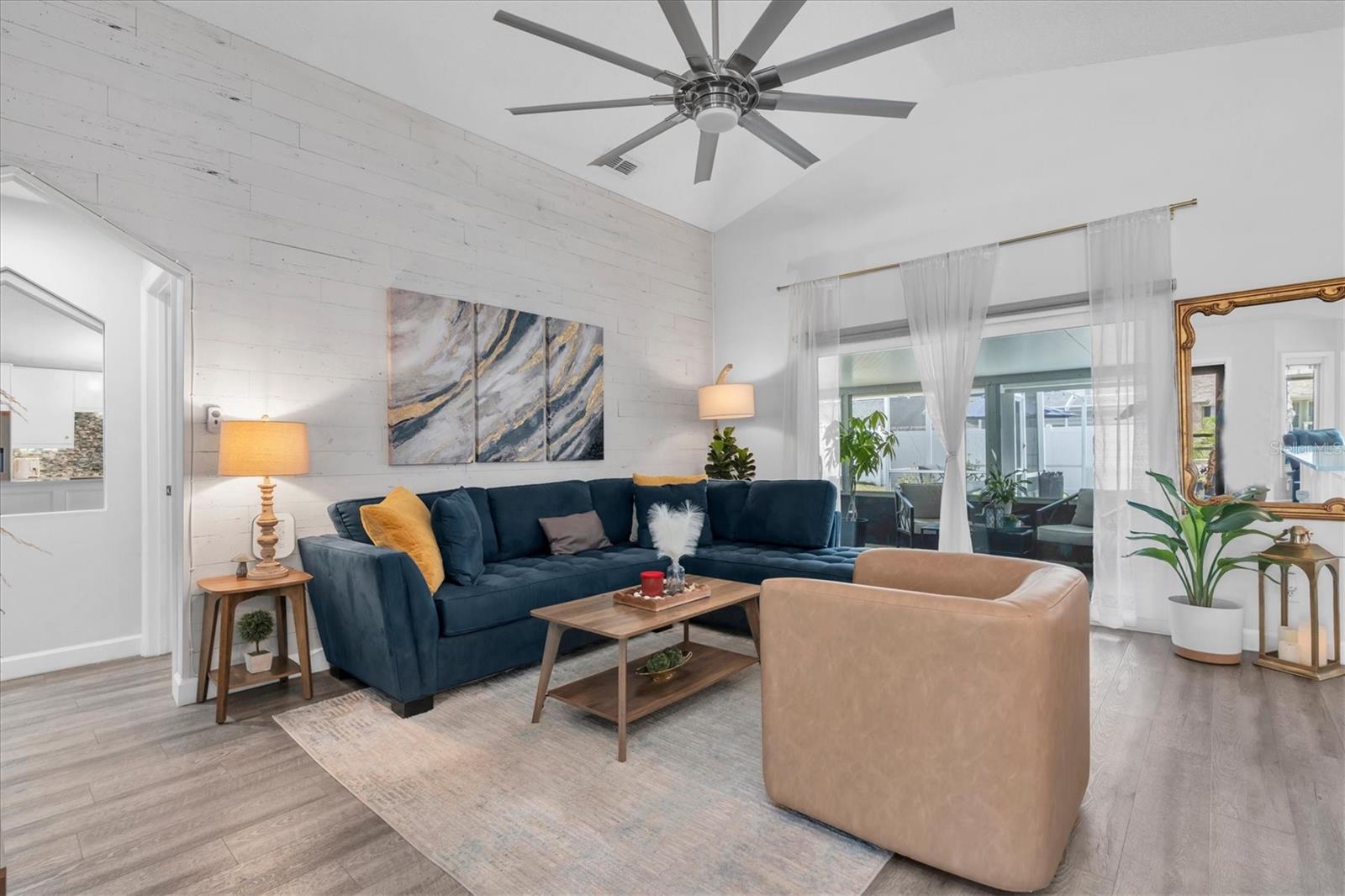 7424 SWAN LAKE DRIVE