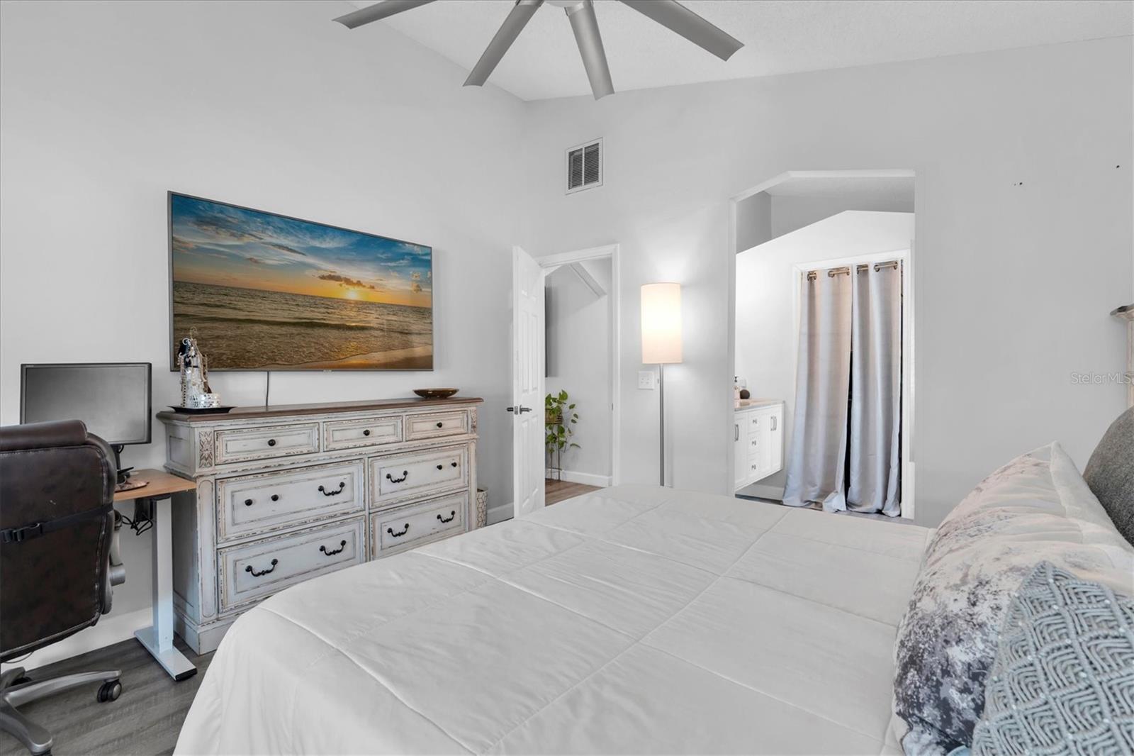 NATURES HIDEAWAY PH 02 - Residential