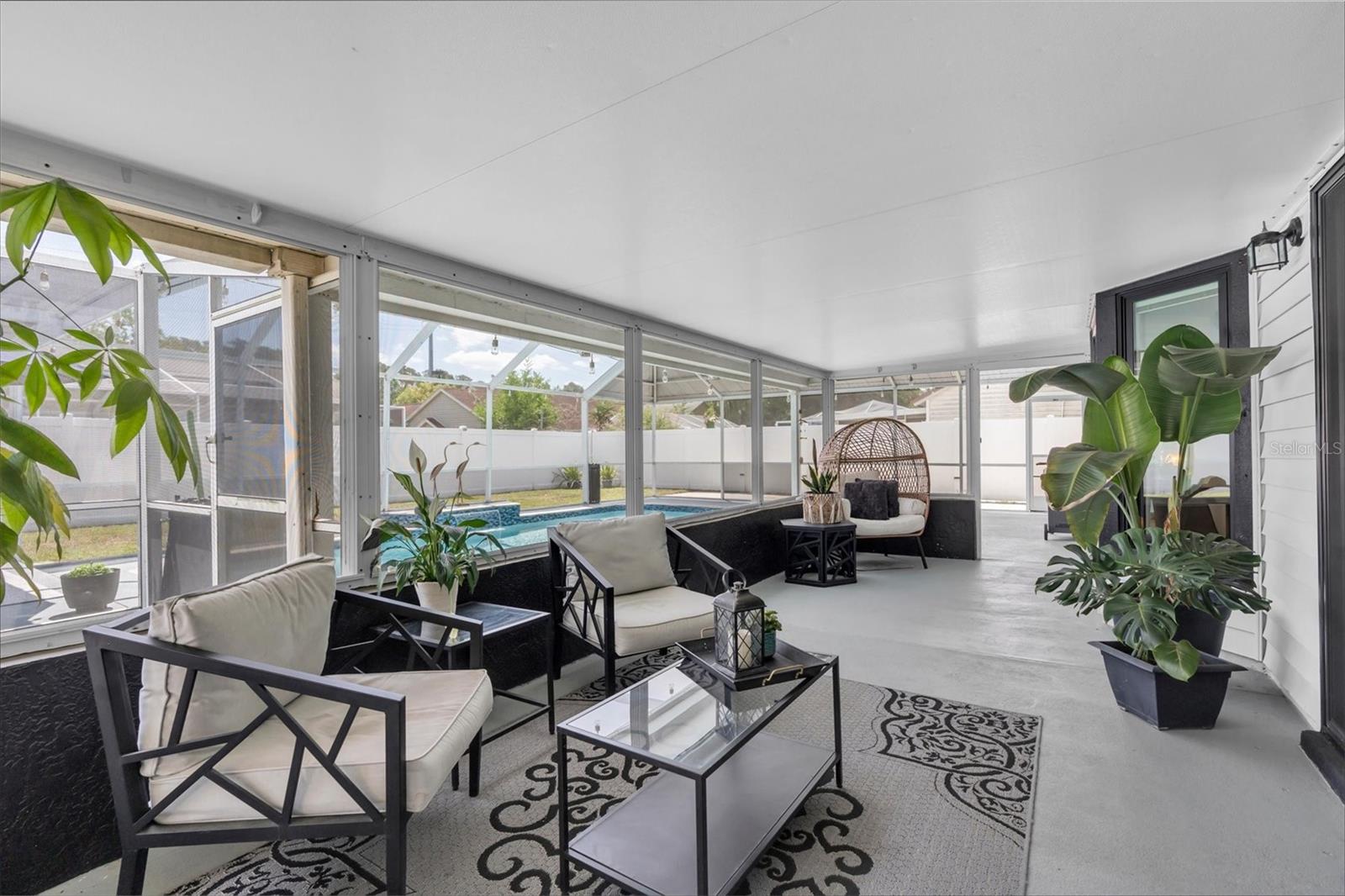 NATURES HIDEAWAY PH 02 - Residential