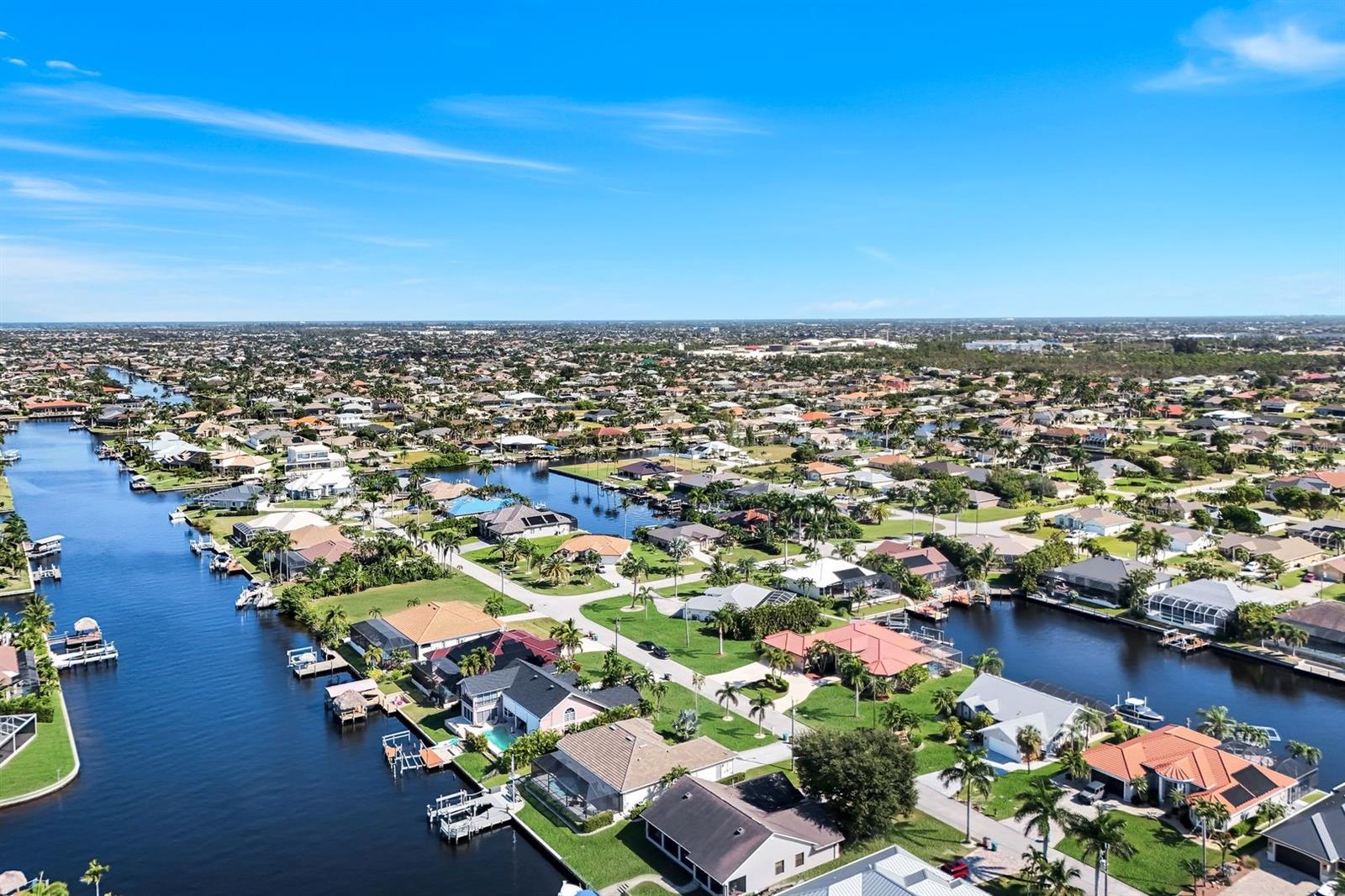 CAPE CORAL - Residential
