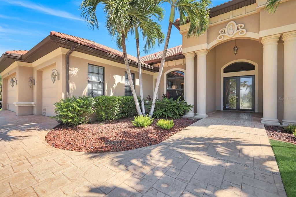 Photo of 3939 SW 27th Court, Cape Coral, FL 33914 (MLS # C7516795)
