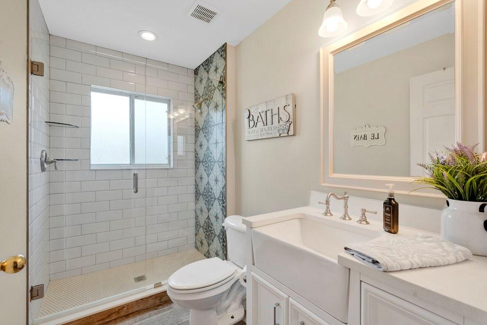 GLEN ABBEY UNIT 06 - Residential