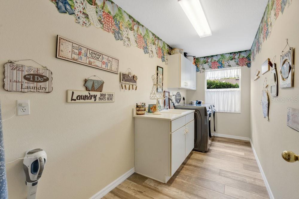 GLEN ABBEY UNIT 06 - Residential