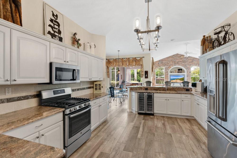 GLEN ABBEY UNIT 06 - Residential