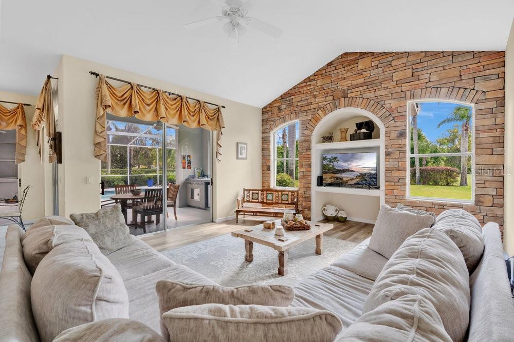 GLEN ABBEY UNIT 06 - Residential