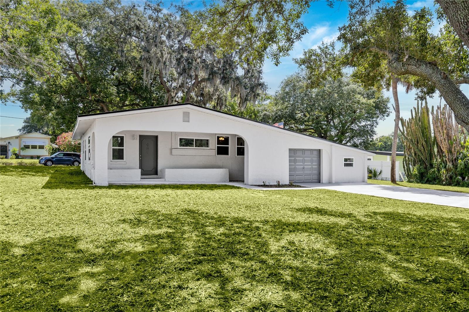 1375 LAKE DRIVE