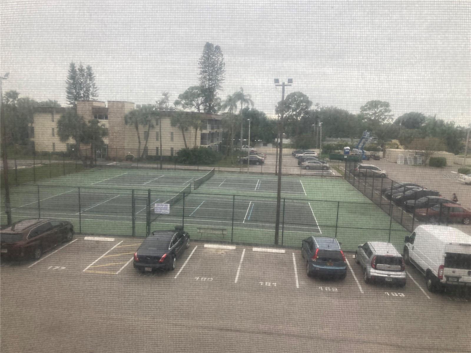 MOORINGS OF MAXIMO CONDO - Residential Lease