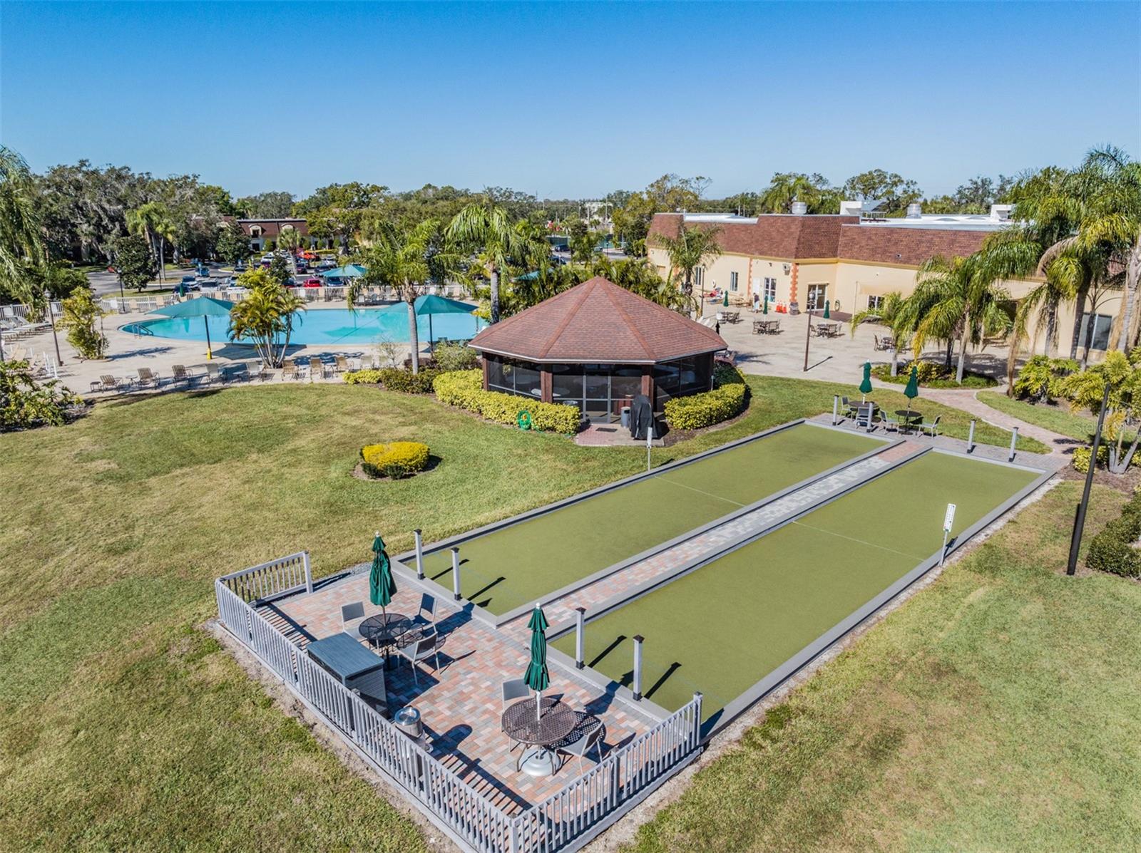 CORINTH CONDO - Residential