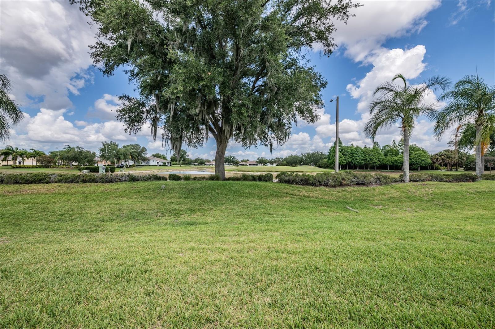 CORINTH CONDO - Residential