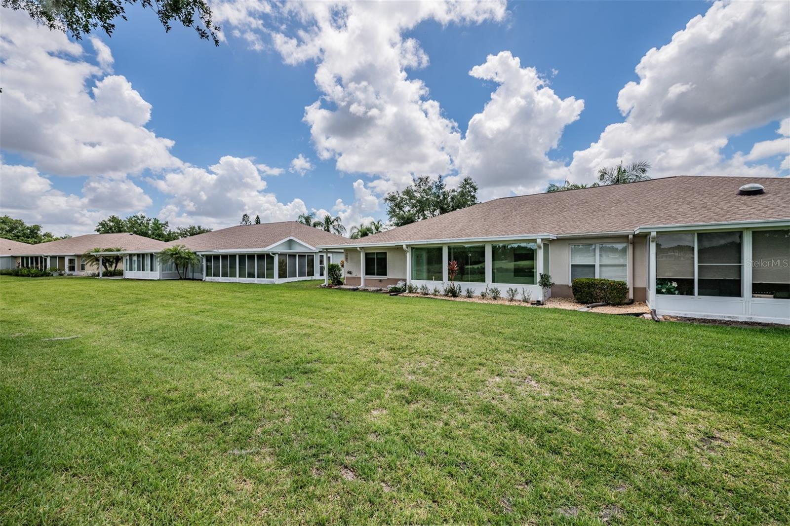 CORINTH CONDO - Residential