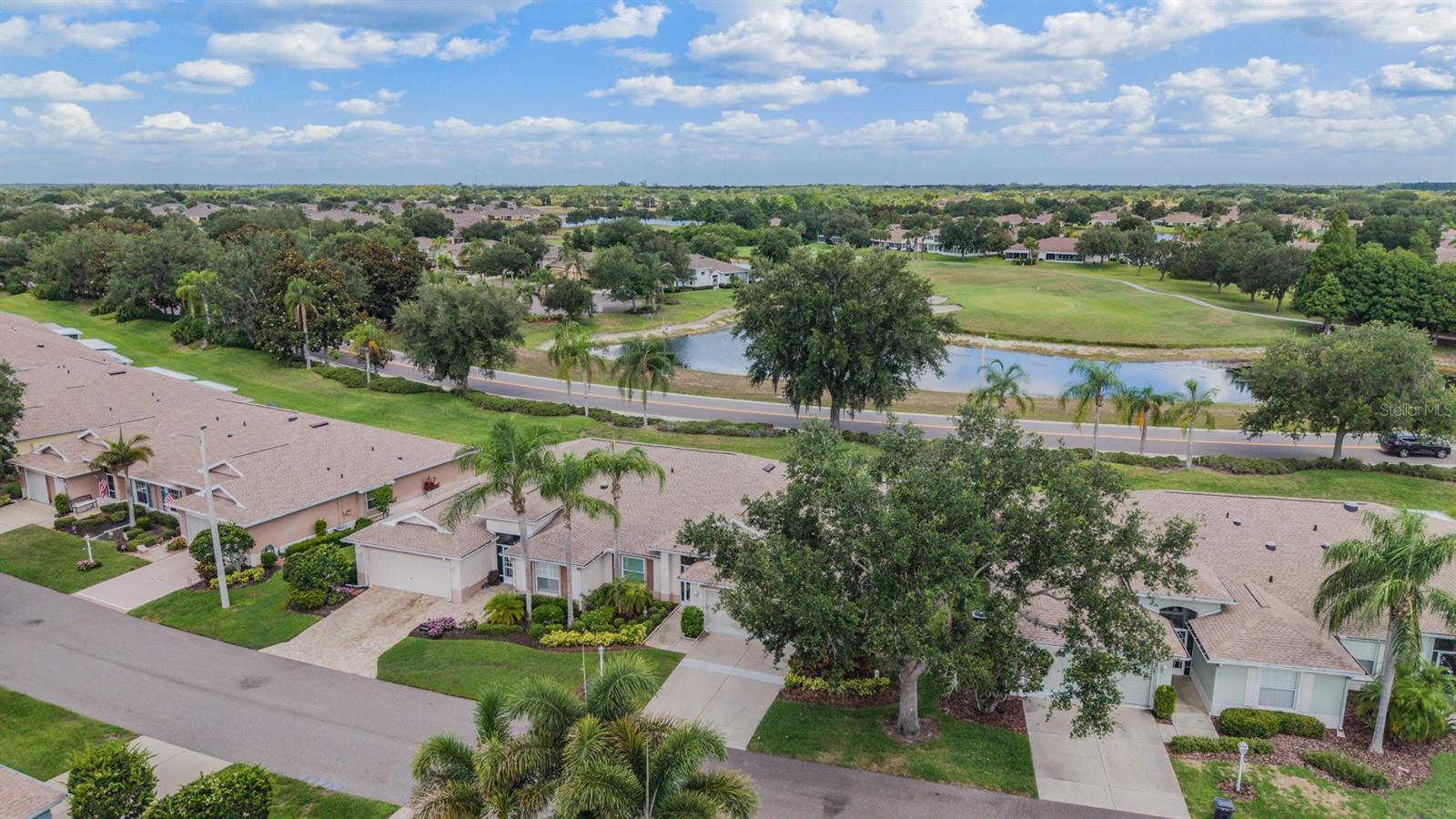CORINTH CONDO - Residential
