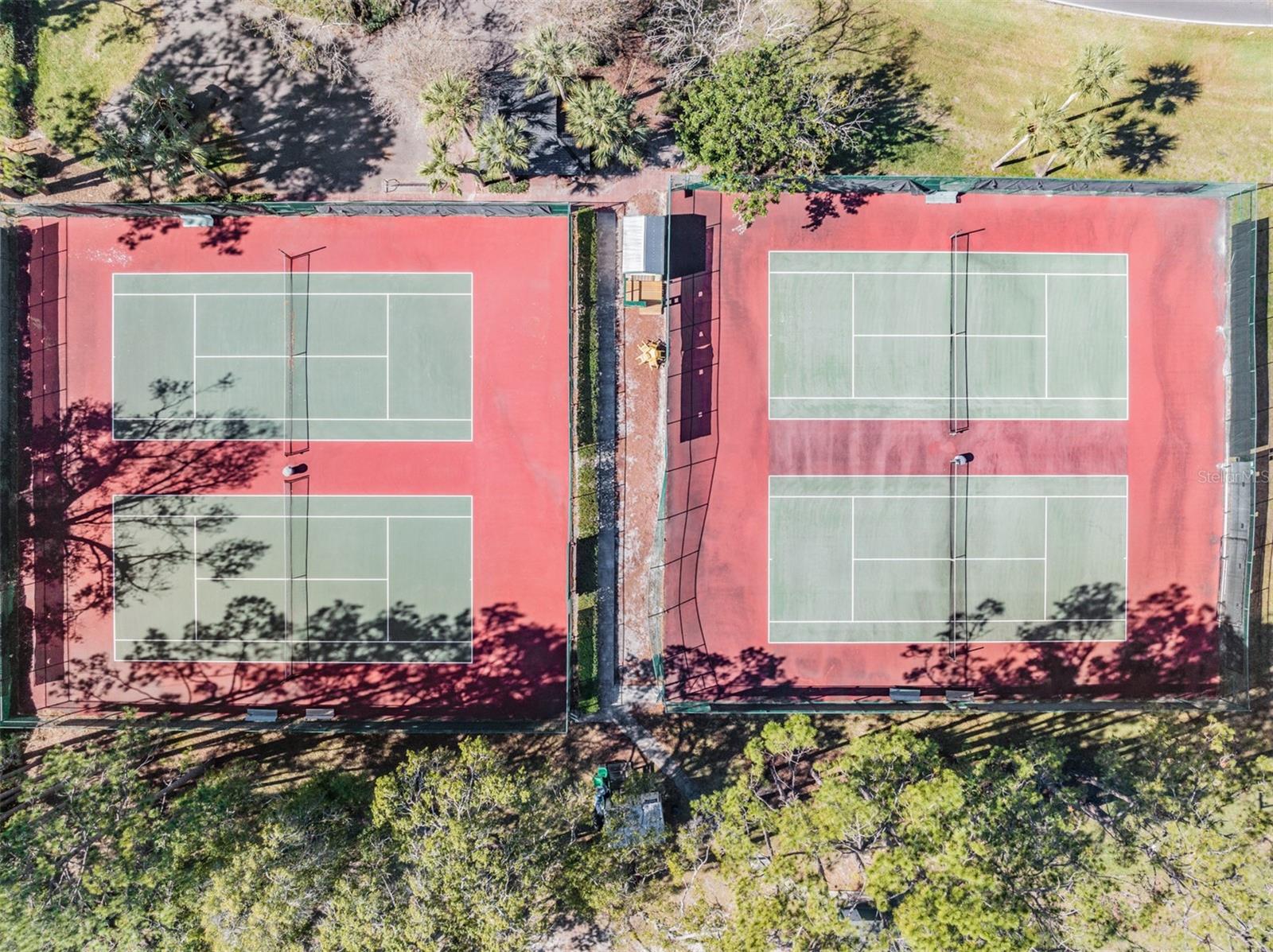 CORINTH CONDO - Residential
