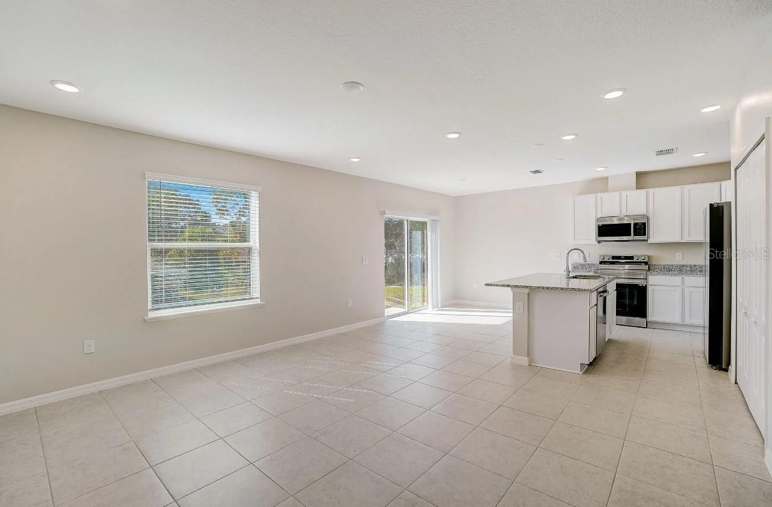 BENTON HILLS PHASE 1 - Residential