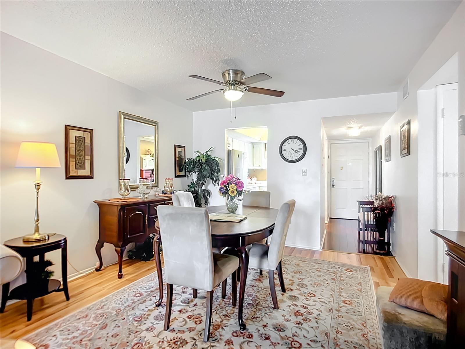 BAYSHORE ON THE LAKE APTS II SEC 1 - Residential