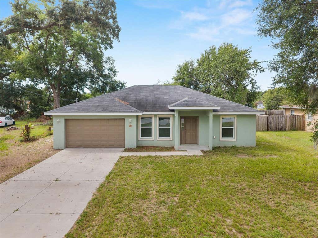 Photo of 25 Dogwood Drive Trail, Ocala, FL 34472 (MLS # OM726328)