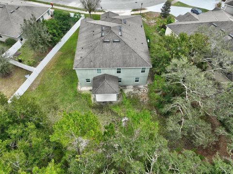 A home in DELAND