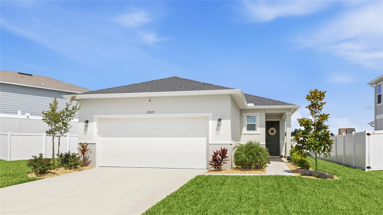10927 BLUESTEM COVE