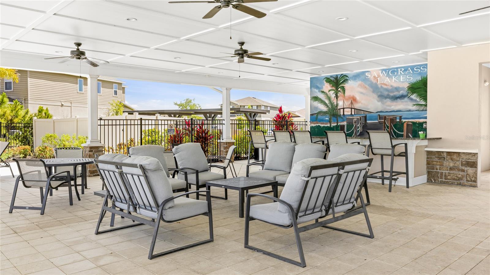 SAWGRASS LAKES PH I-III - Residential