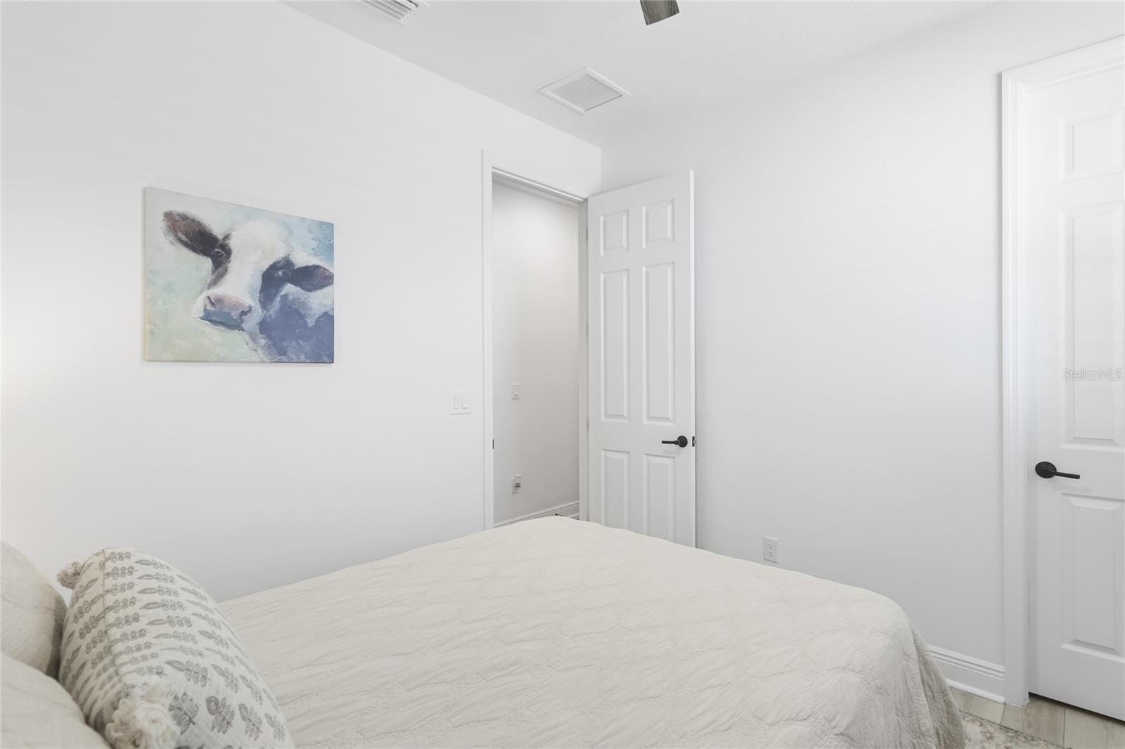 SAWGRASS LAKES PH I-III - Residential