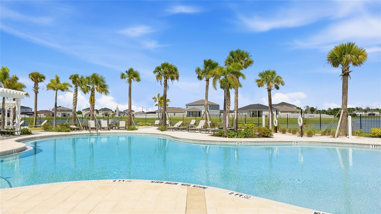 SAWGRASS LAKES PH I-III - Residential