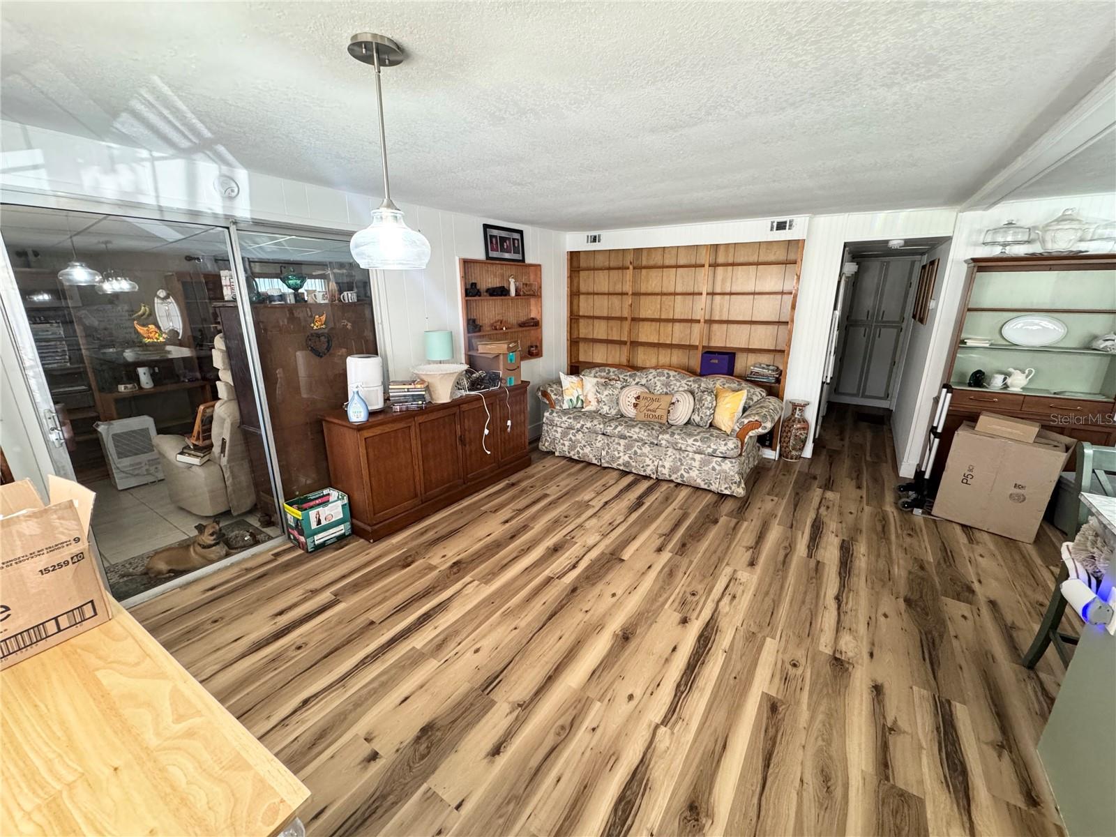 SHADY OAKS MOBILE MODULAR ESTATES - Residential