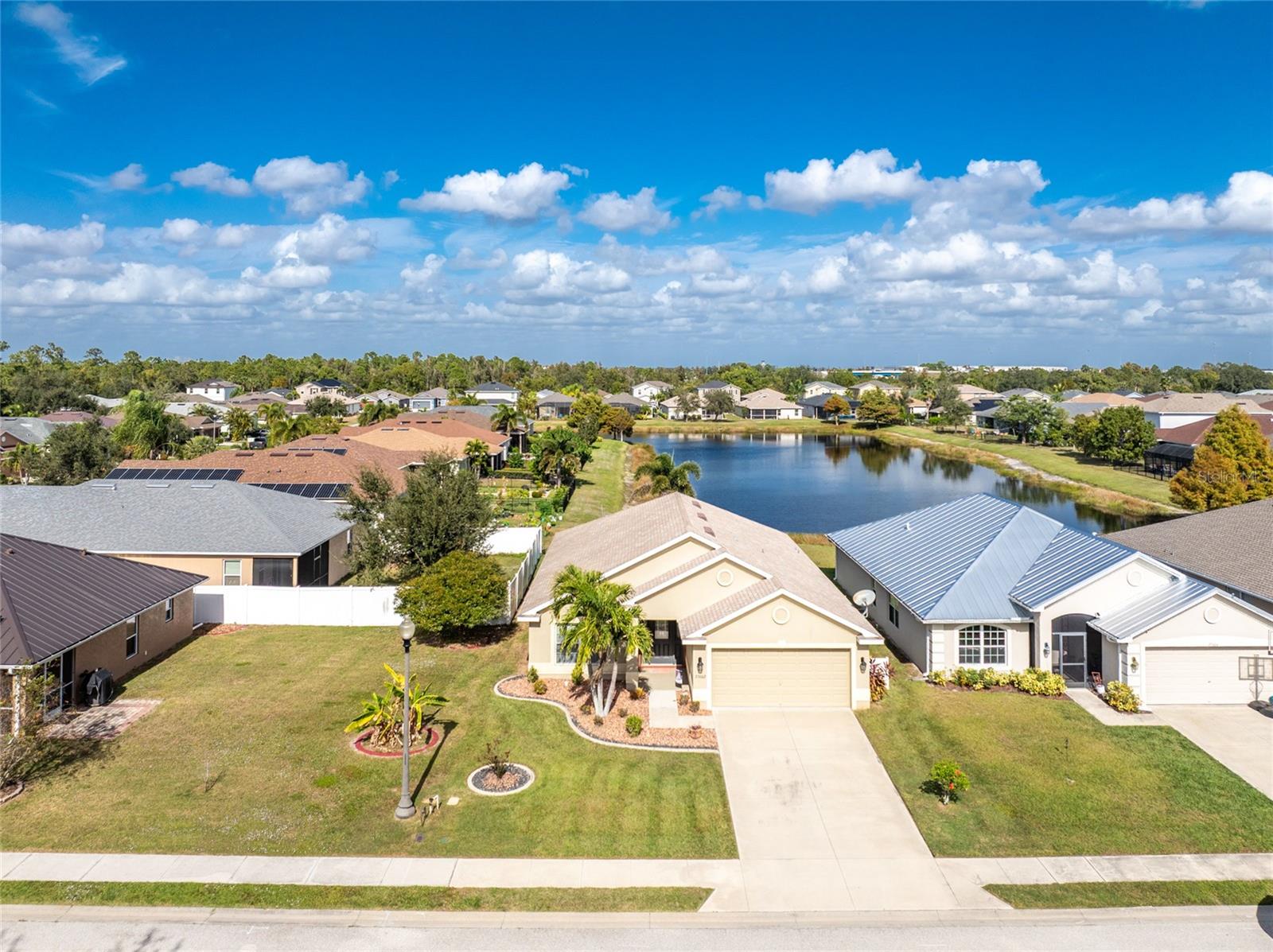 CREEKSIDE - Residential