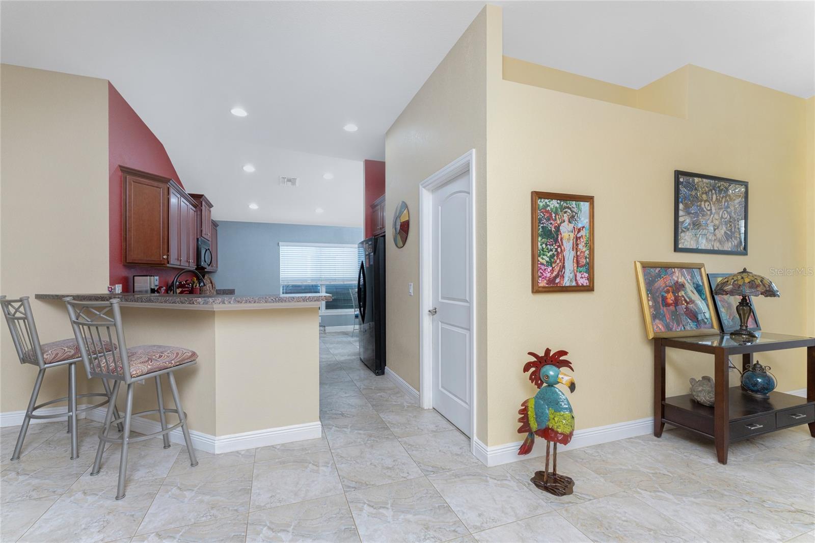 CREEKSIDE - Residential