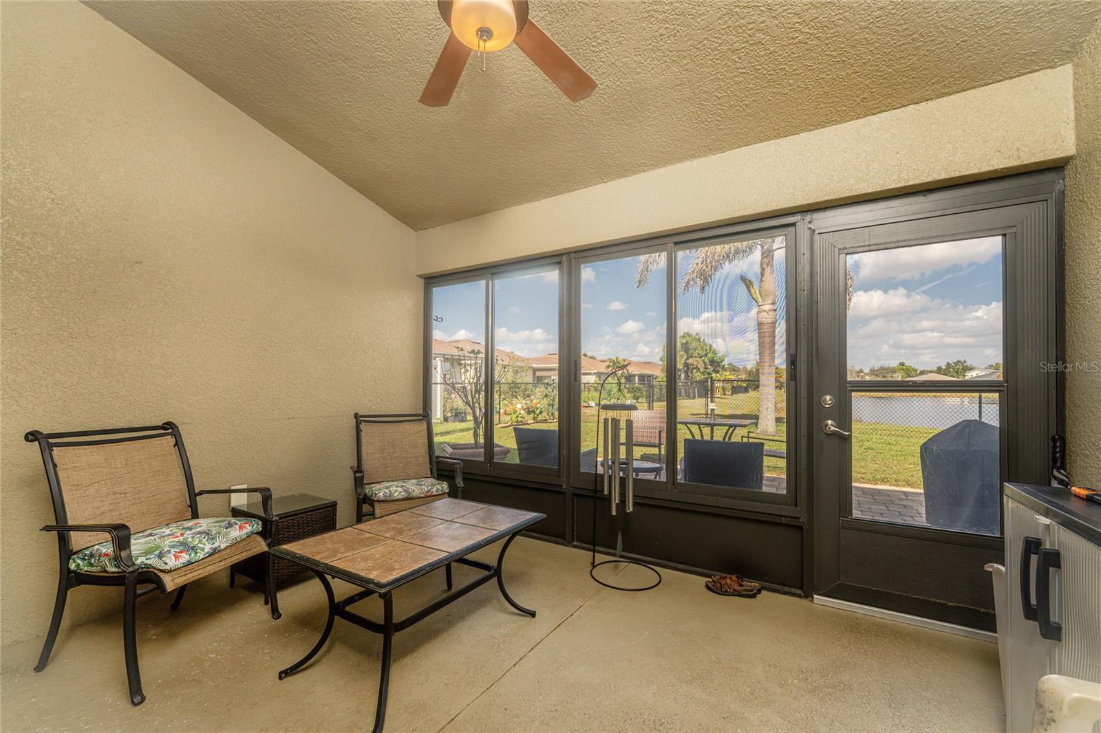 CREEKSIDE - Residential