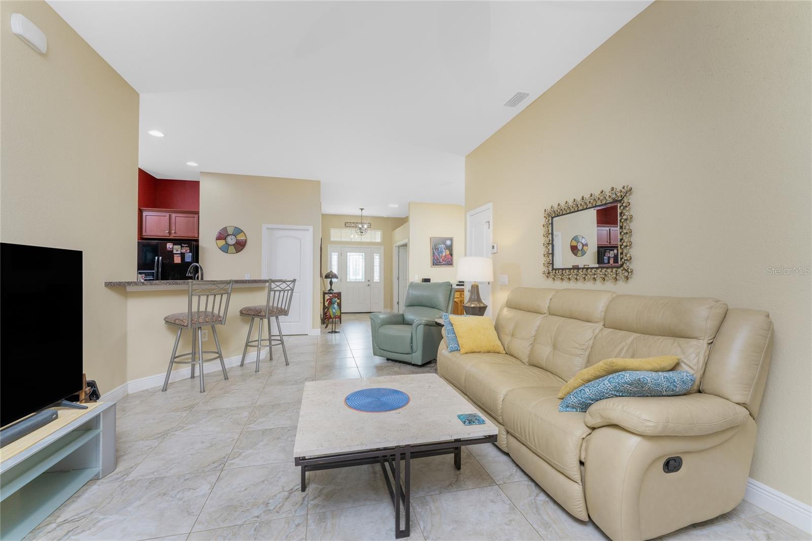 CREEKSIDE - Residential