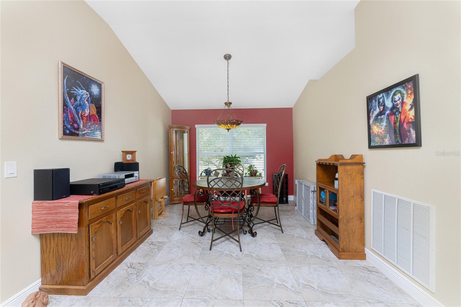 CREEKSIDE - Residential