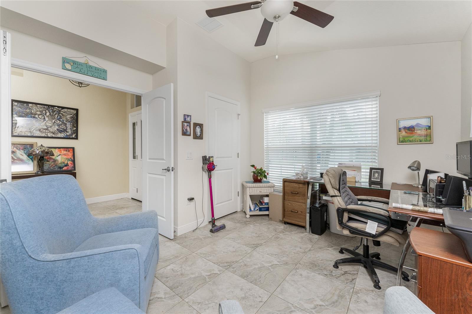 CREEKSIDE - Residential