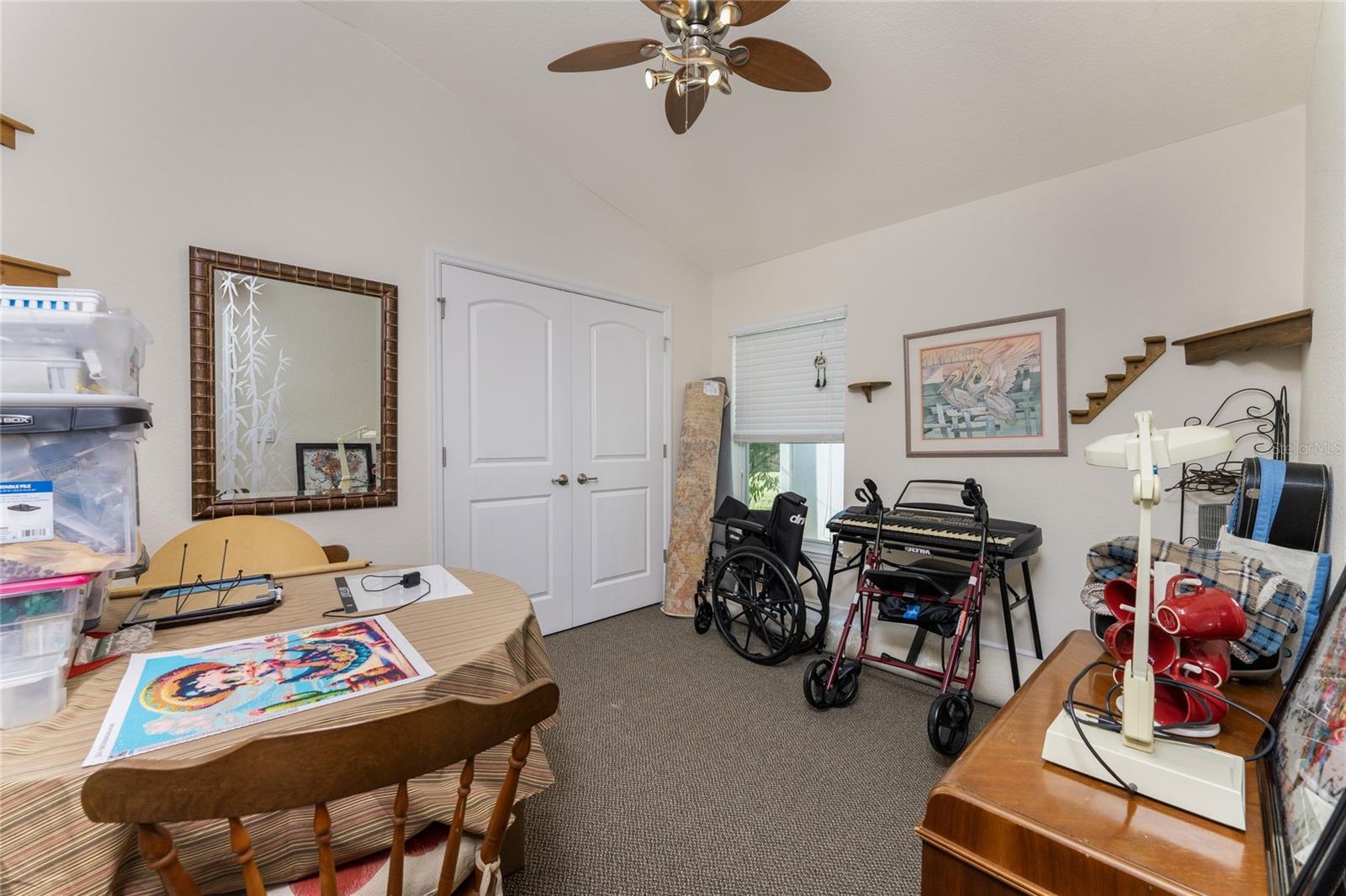 CREEKSIDE - Residential