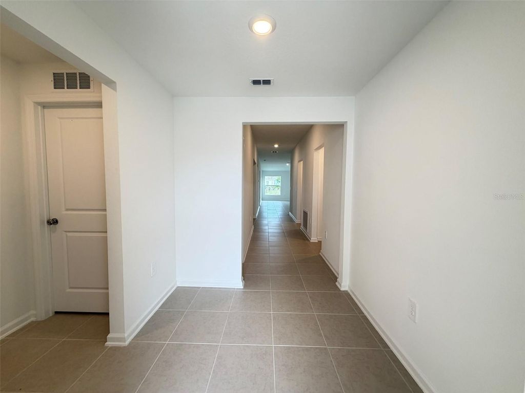 Photo of 1116 Tyler Loop, Winter Haven, FL 33884 (MLS # O6395894)