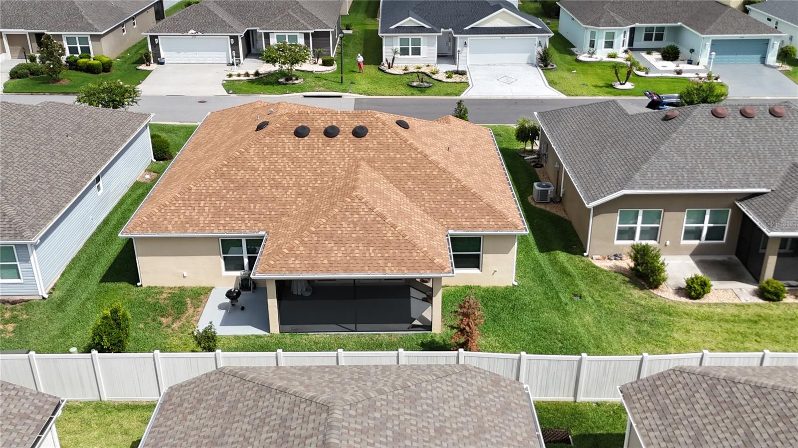 VILLAGES/SOUTHERN OAKS UN #99 - Residential