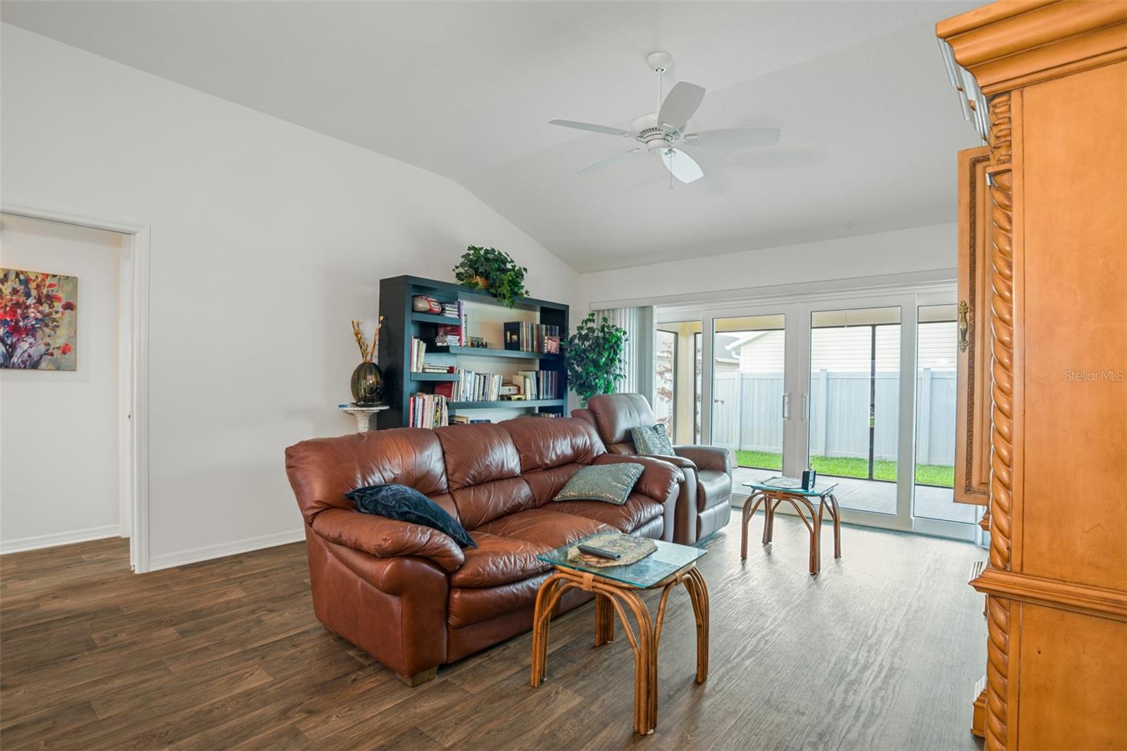 2378 YOUNGMANN LOOP
