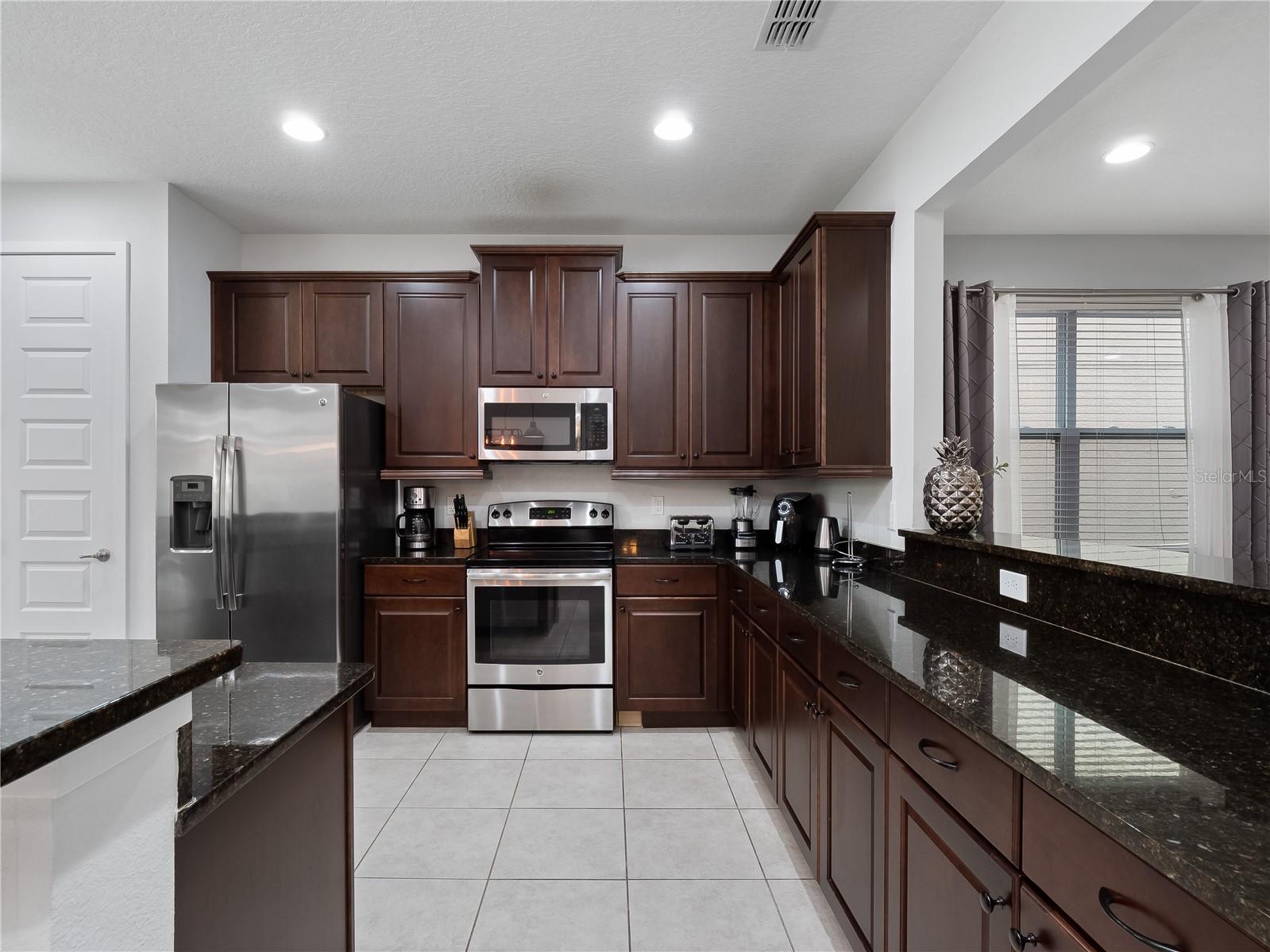 ENCORE RESORT/REUNION WEST - Residential