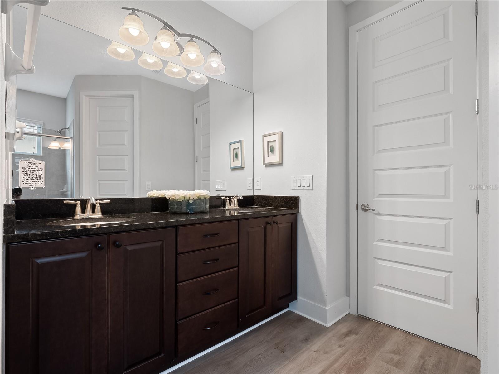 ENCORE RESORT/REUNION WEST - Residential