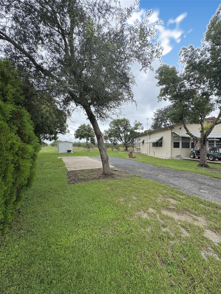 12 SADDLEBAG TRAIL N