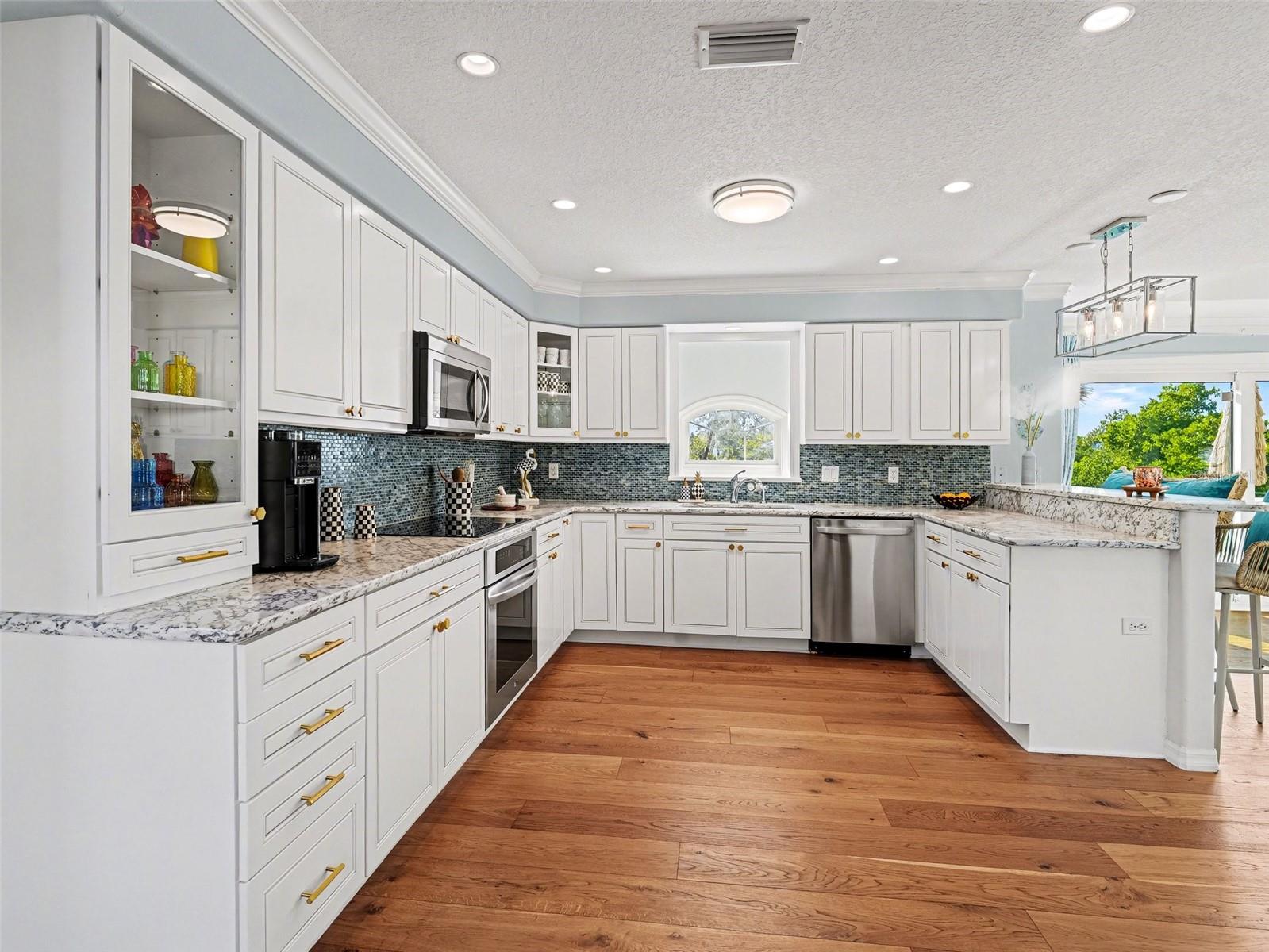 COCONUT BAYOU - Residential